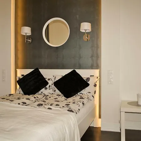 公寓 Sunset Central - All At Walking Distance! *