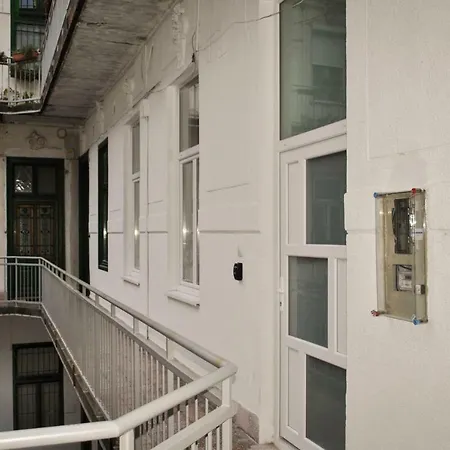 公寓 Sunset Central - All At Walking Distance!